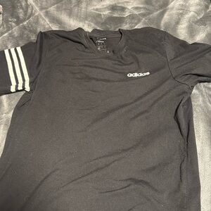 Men’s Adidas shirt size medium